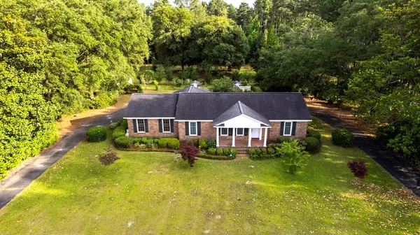 Bishopville, SC 29010,140 Wells RD Road