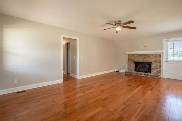 Dalzell, SC 29040,2361 Drexel CT Court