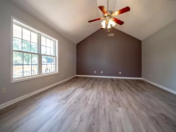 Dalzell, SC 29040,2560 Navigator CIR Circle