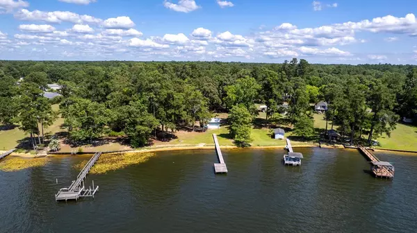 Manning, SC 29102,1588 Charles DR Drive