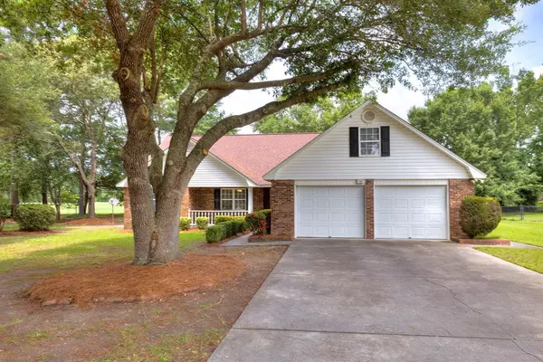 Sumter, SC 29150,15 Killarney LN Lane