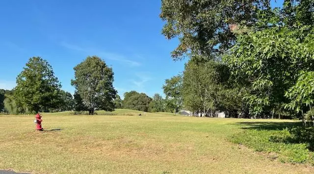Manning, SC 29102,6 N Lake CIR Circle