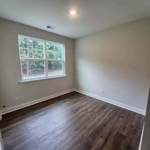 Summerton, SC 29148,1265 Tennis LN Lane