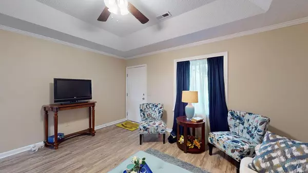 Dalzell, SC 29040,3344 Annie ST Street