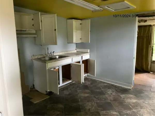 Sumter, SC 29150,43 2Nd AVE Avenue