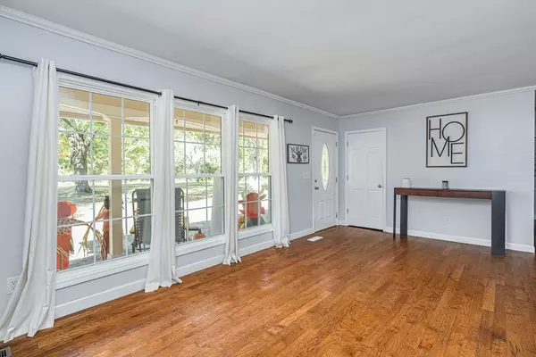 Dalzell, SC 29040,4325 Live Oak RD Road