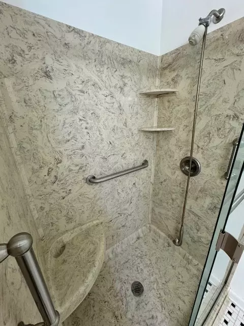 Manning, SC 29102,518 Woodland DR Drive