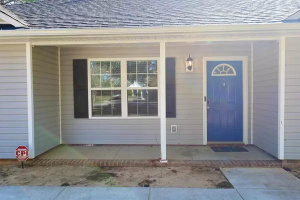 Mayesville, SC 29104,8 Bland ST Street