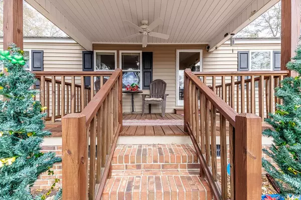 Summerton, SC 29148,2633 Princess Pond RD Road