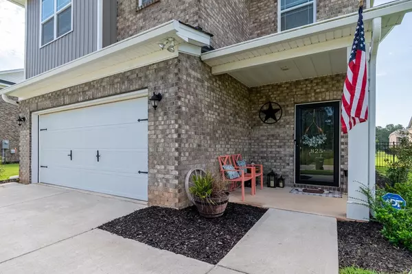 Sumter, SC 29150,825 Curlew CIR Circle