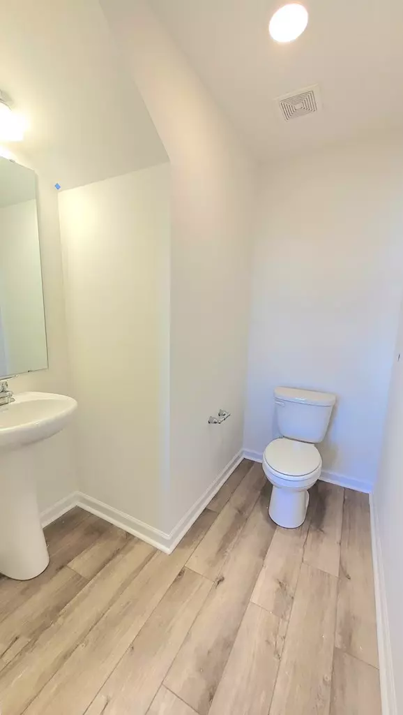 Sumter, SC 29150,1706 Canopy DR Drive