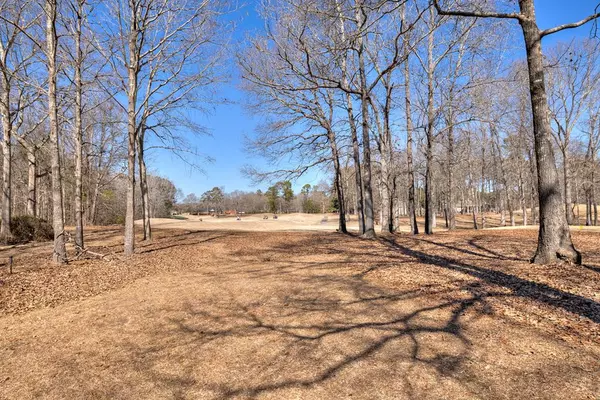 Manning, SC 29102,52 Ridge Lake DR Drive