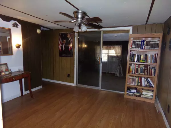 Pinewood, SC 29125,10 Gordin ST Street