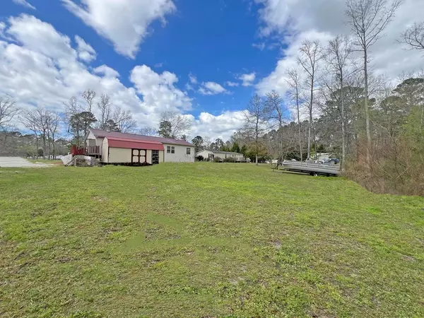 Elloree, SC 29047,138 Park