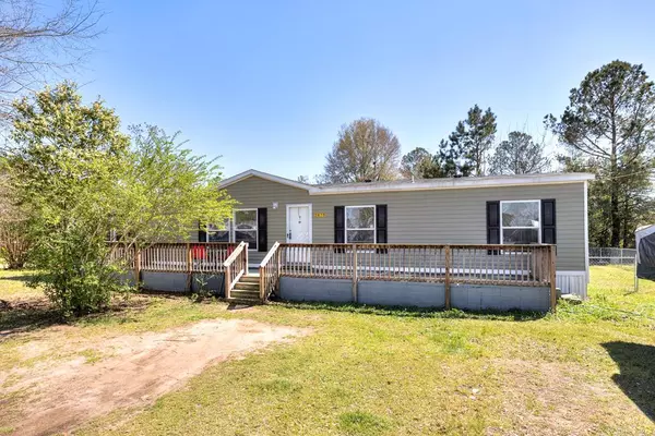 Wedgefield, SC 29168,2675 Burnt Gn RD Road