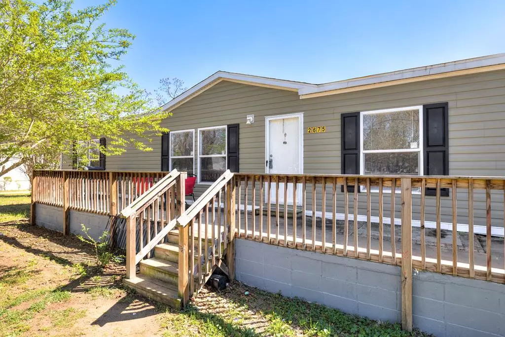 Wedgefield, SC 29168,2675 Burnt Gn RD Road