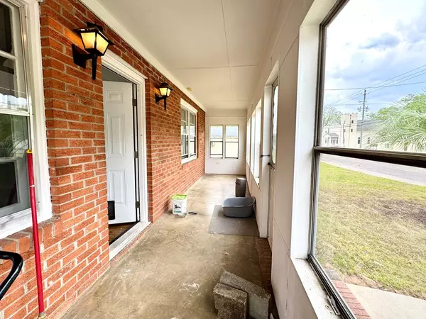 Sumter, SC 29150,703 Manning AVE Avenue