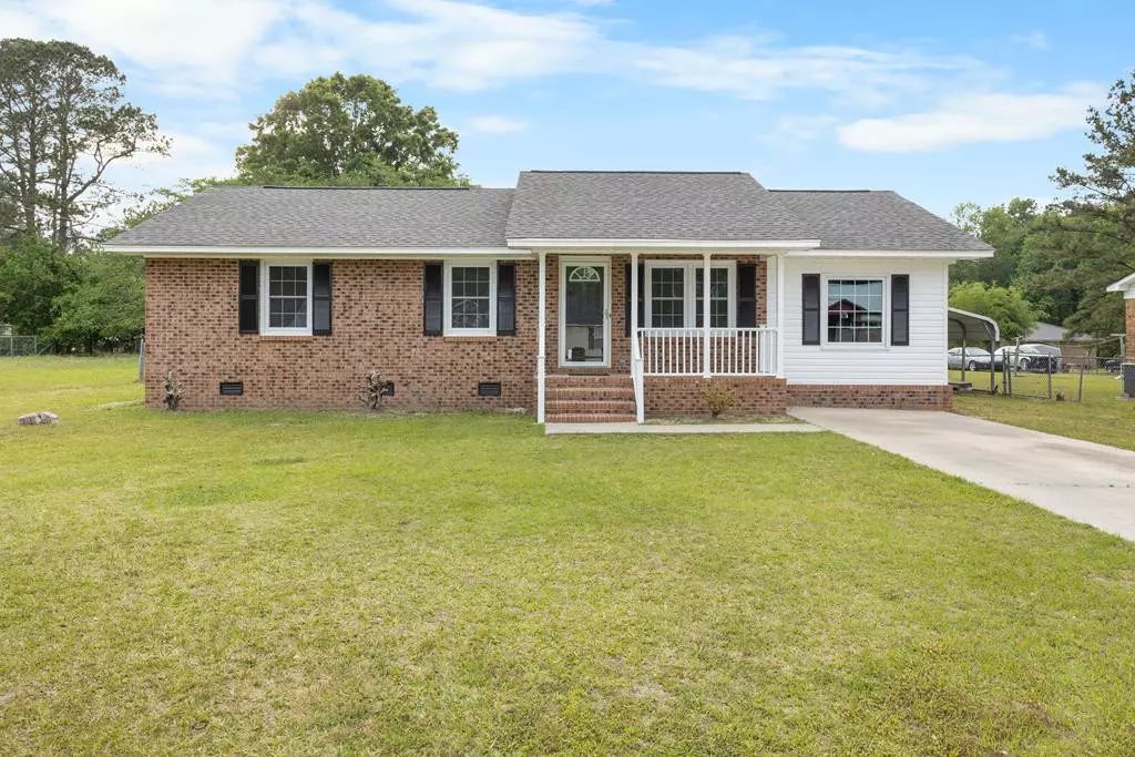 Manning, SC 29102,723 Barnwell RD Road