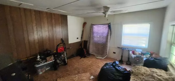 Vance, SC 29163,120 Overstreet RD Road