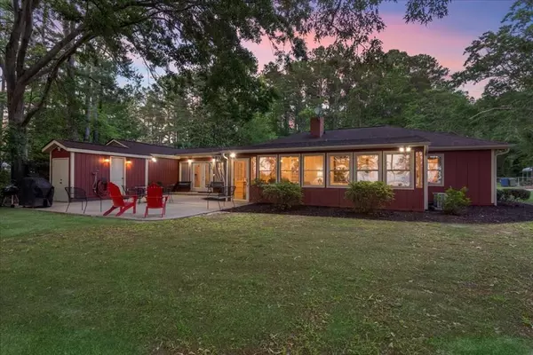 1346 Forest Lake DR Drive, Manning, SC 29102