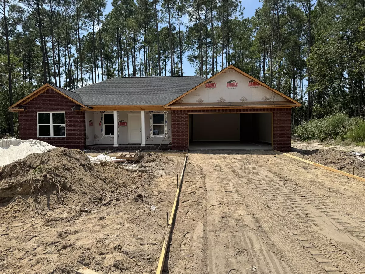 Wedgefield, SC 29168,2 Dellwood LN Lane