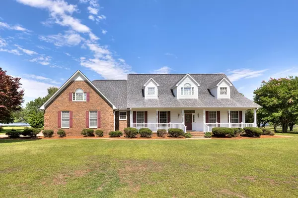 Sumter, SC 29153,605 W Emerald Lake DR Drive