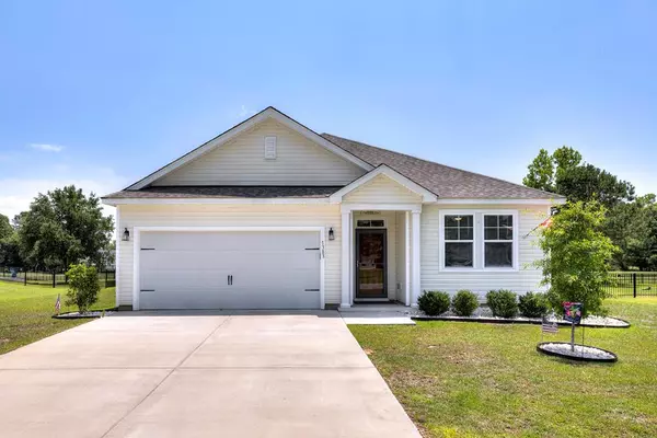 1383 Deercreek DR Drive, Manning, SC 29102