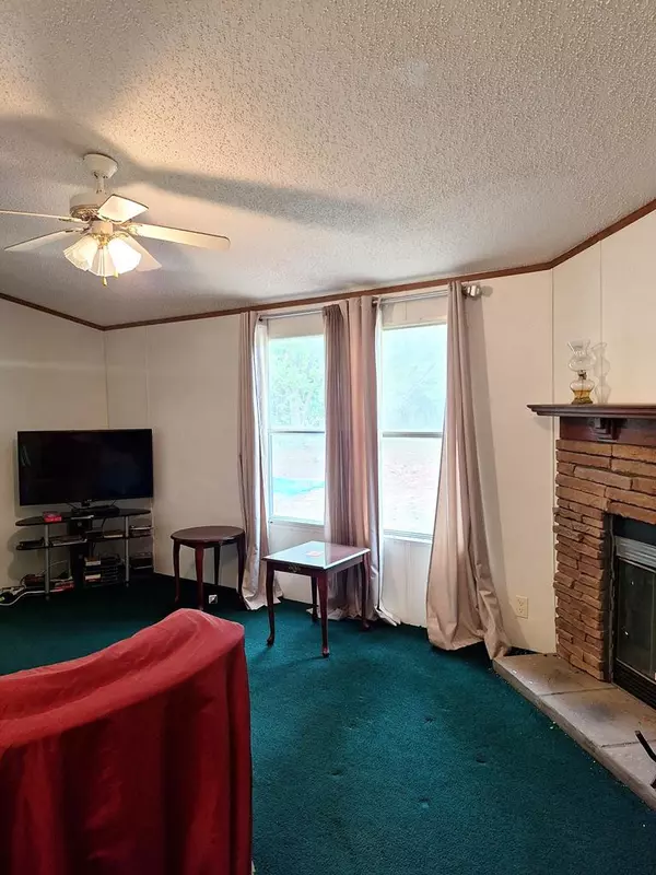 Rembert, SC 29128,6055 Thomas Sumter HWY Highway