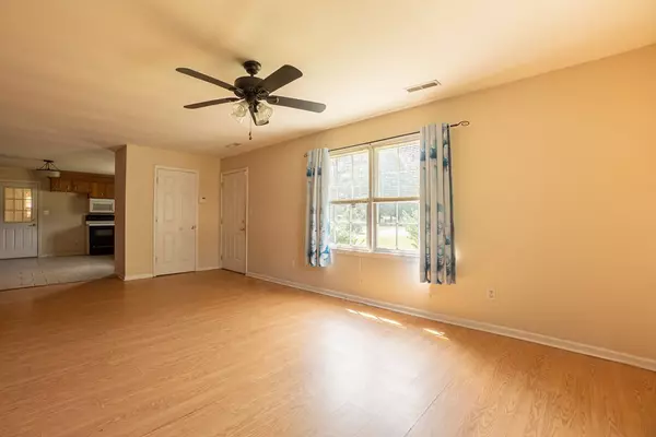 Sumter, SC 29150,555 Woodfield LN Lane