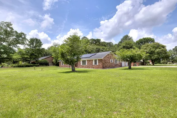 Sumter, SC 29150,494 Wilson Hall RD Road