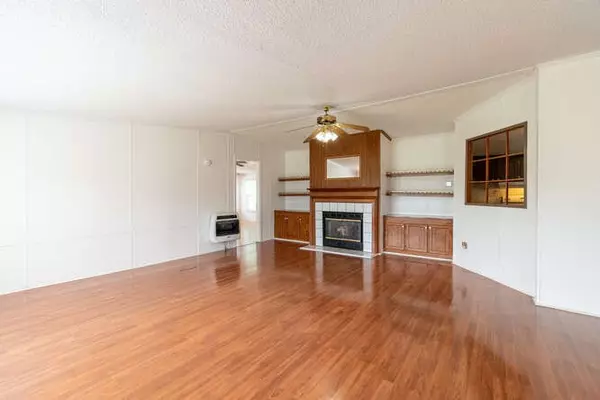 Sumter, SC 29153,3180 Homestead RD Road