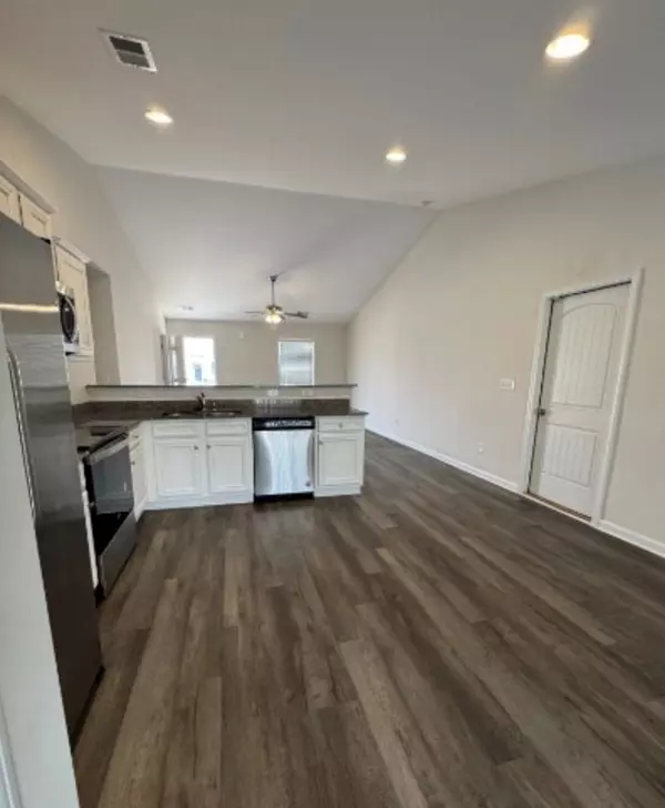 Sumter, SC 29154,425 Conifer ST Street