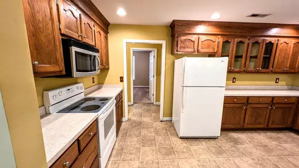 Sumter, SC 29154,835 George Washington BLVD Boulevard