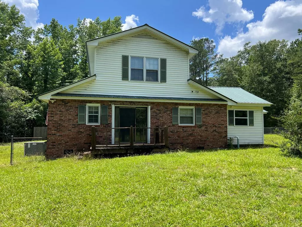 Dalzell, SC 29040,2810 Ben Sanders RD Road