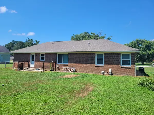 Dalzell, SC 29040,3325 Kim ST Street