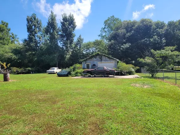 Dalzell, SC 29040,3325 Kim ST Street