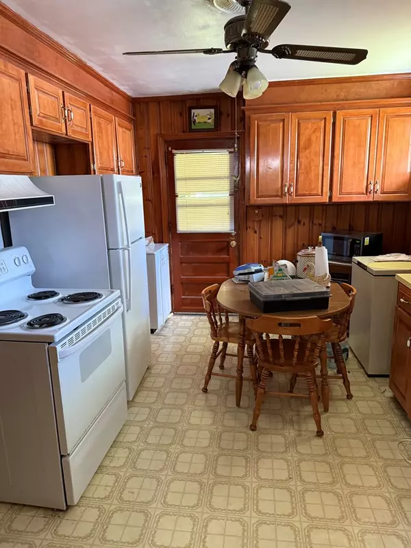 Sumter, SC 29150,6 Emily