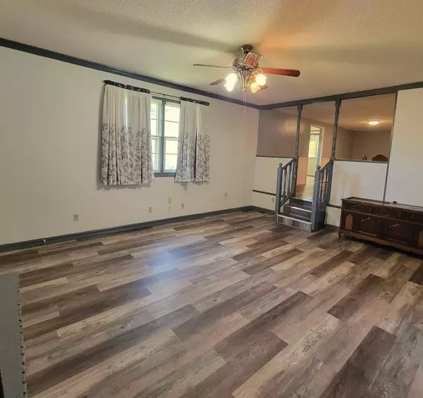 Sumter, SC 29153,3375 Congruity RD Road