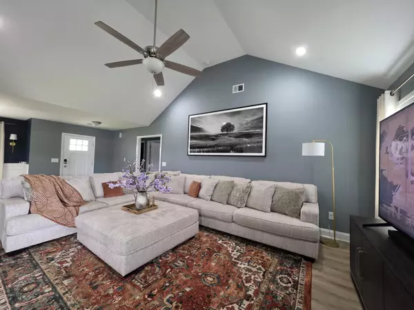 Dalzell, SC 29040,4105 Queen Chapel RD Road