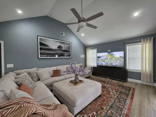 Dalzell, SC 29040,4105 Queen Chapel RD Road