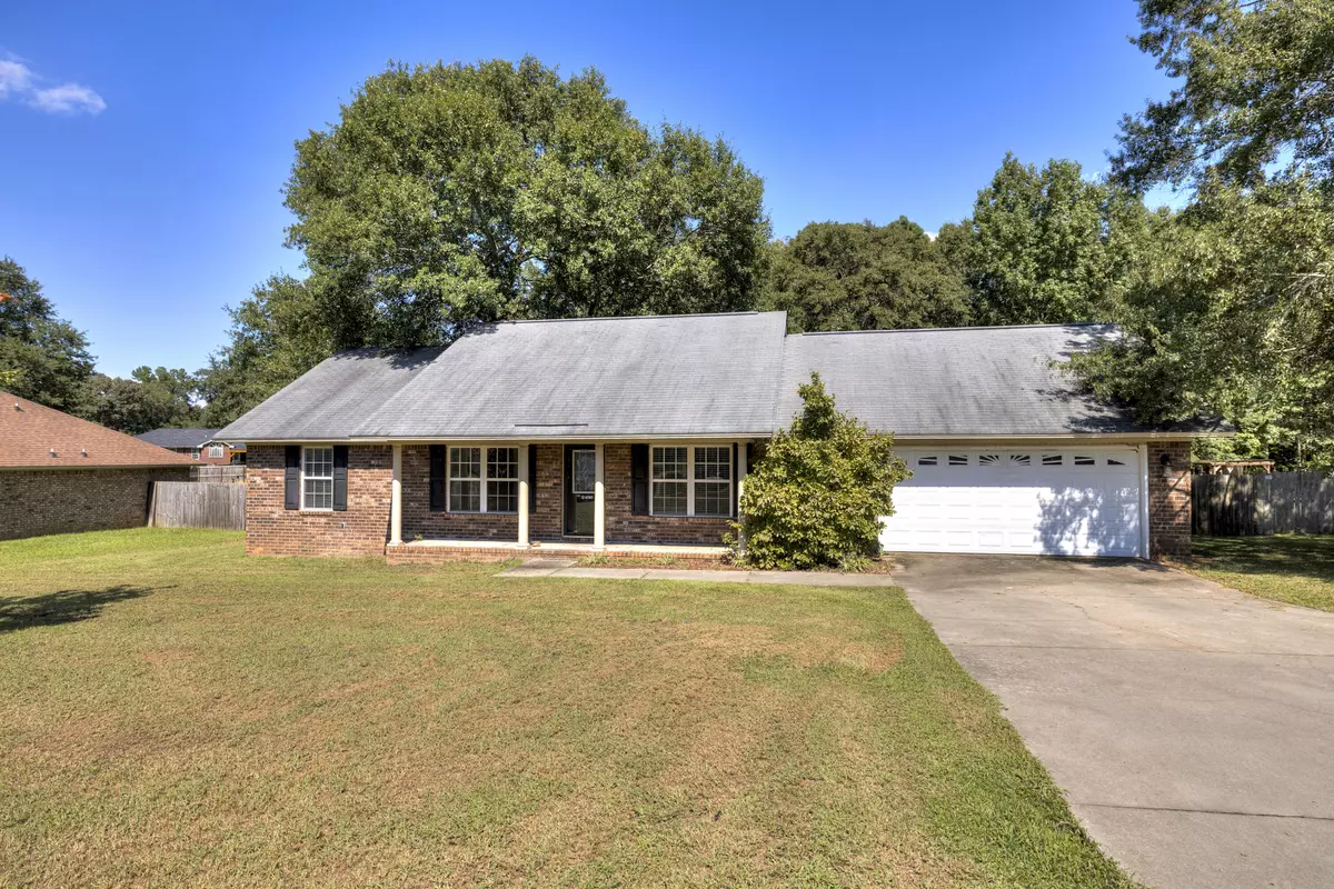 Dalzell, SC 29040,2430 Navigator CIR Circle