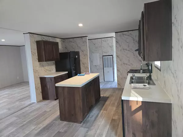 Sumter, SC 29153,146 Walter AVE Avenue