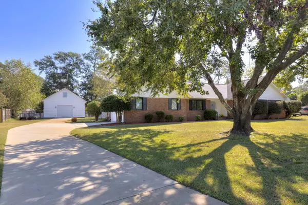 Sumter, SC 29154,1205 Fallingwater LN Lane