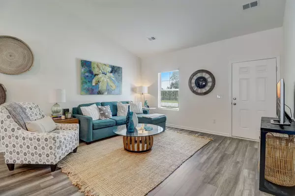 Sumter, SC 29154,372 Acorn ST Street