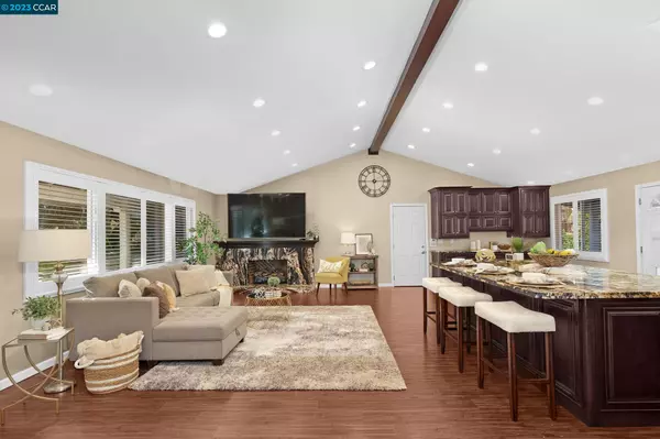 Concord, CA 94521,5315 Olive Dr