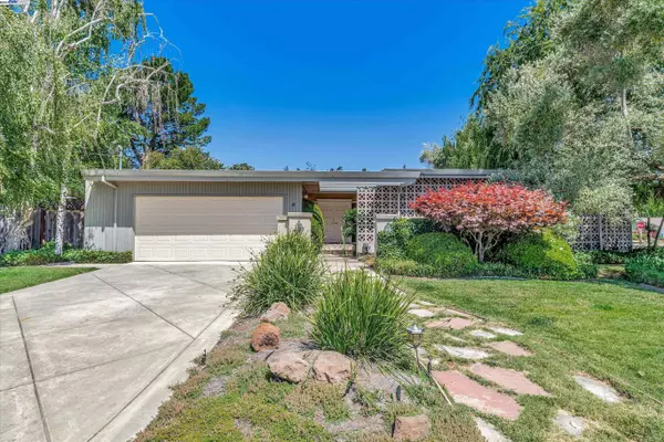 18 Broadmoor Ct,  San Ramon,  CA 94583