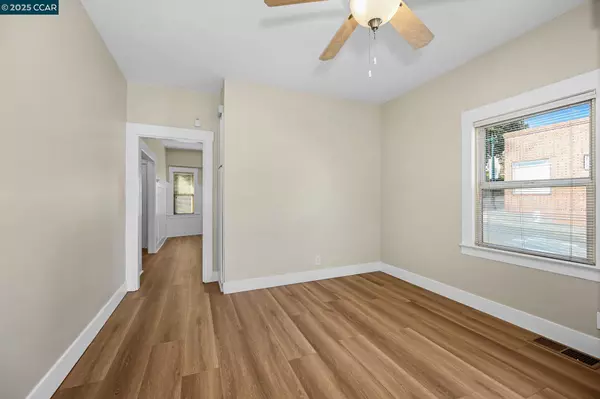 Crockett, CA 94525,1424 Pomona St