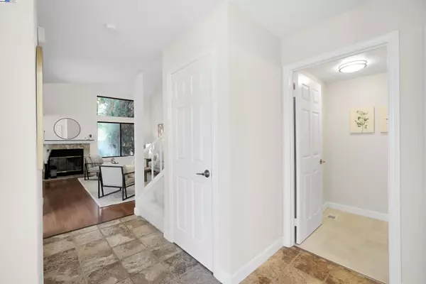 Pinole, CA 94564,316 Delmonte Way