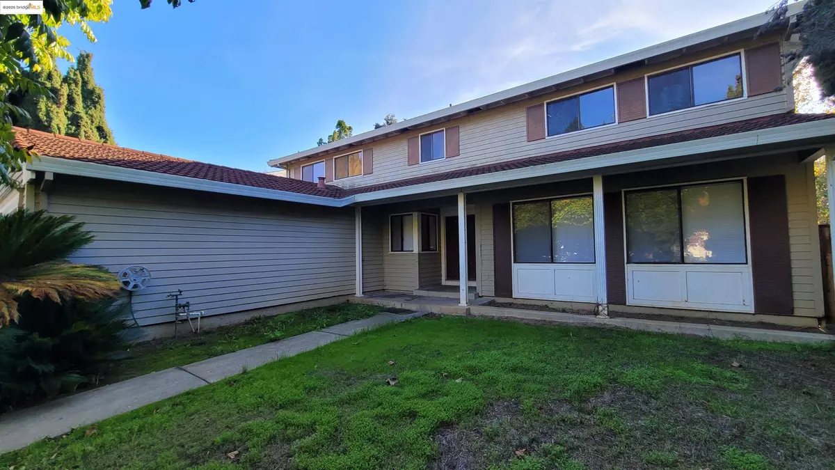 Vallejo, CA 94591,118 Lytham Way