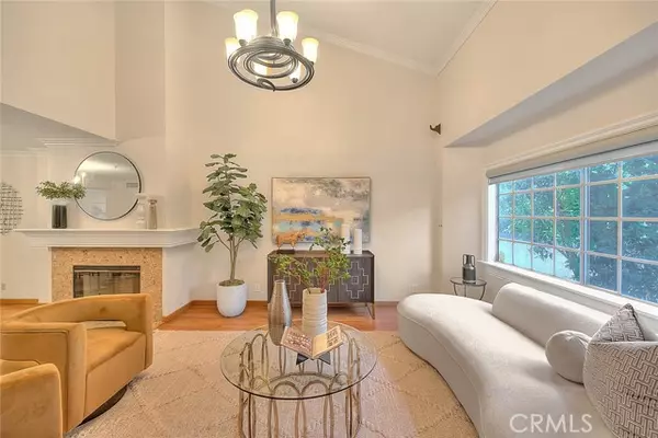 32 N Almansor Street #D, Alhambra, CA 91801